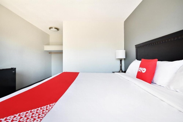 OYO Hotel Shreveport Airport North image 18